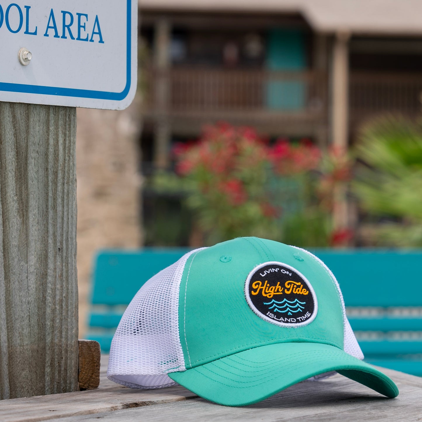 La Playa Trucker Hat • Seafoam